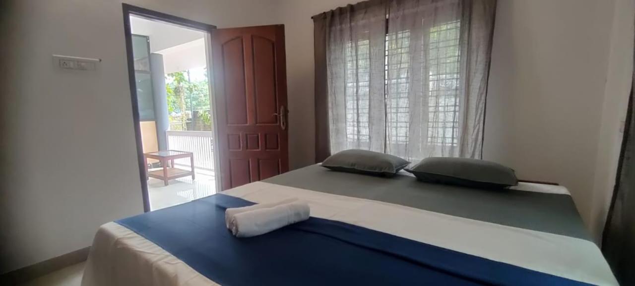 Hostel Calaila Варкала Екстер'єр фото
