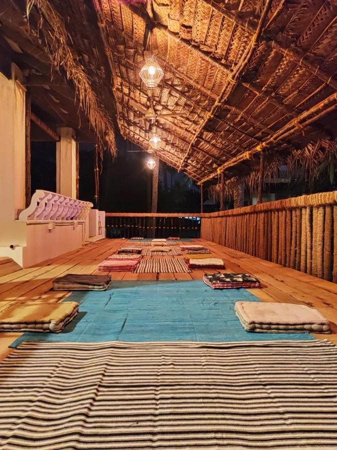 Hostel Calaila Варкала Екстер'єр фото