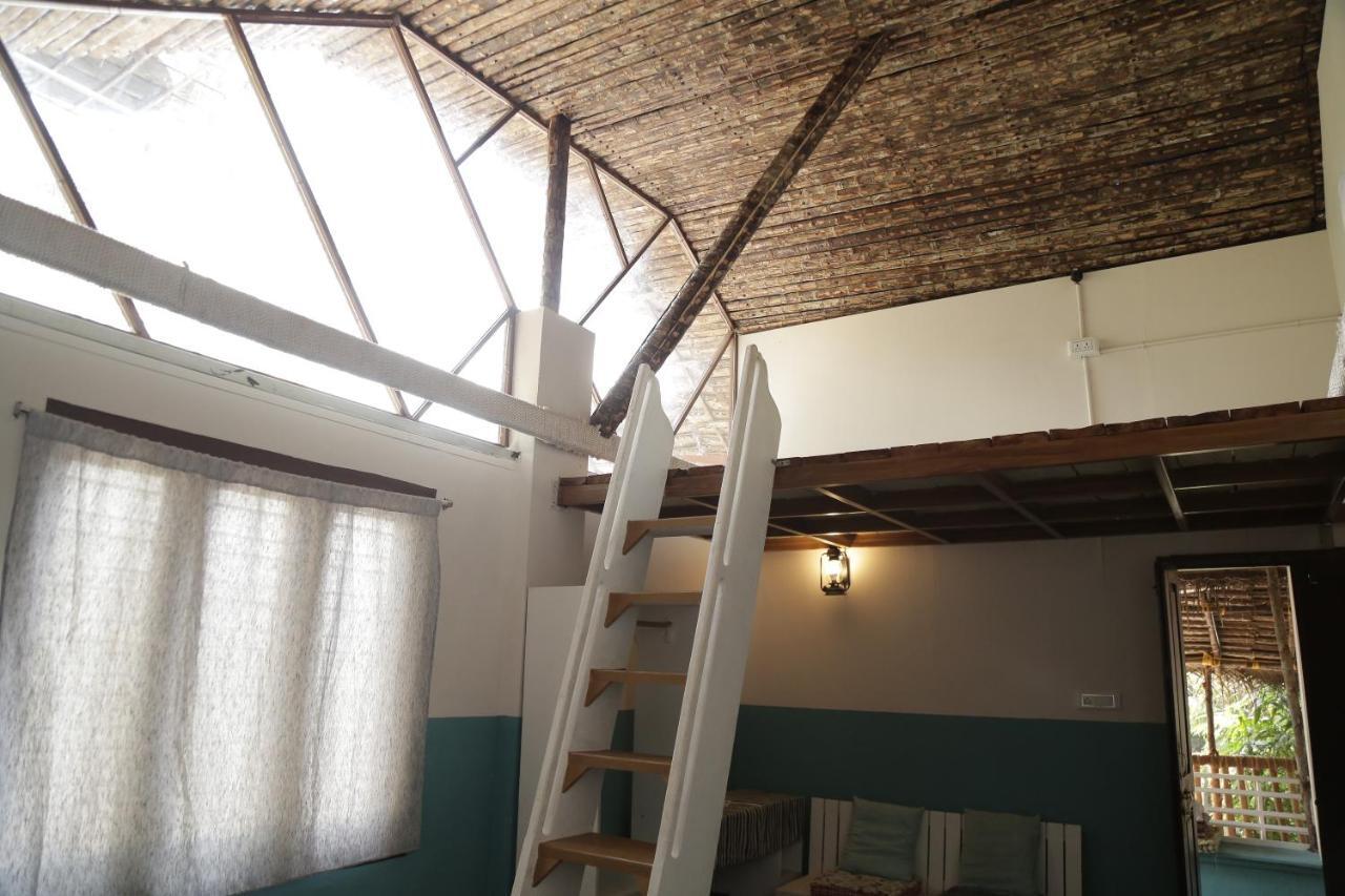 Hostel Calaila Варкала Екстер'єр фото